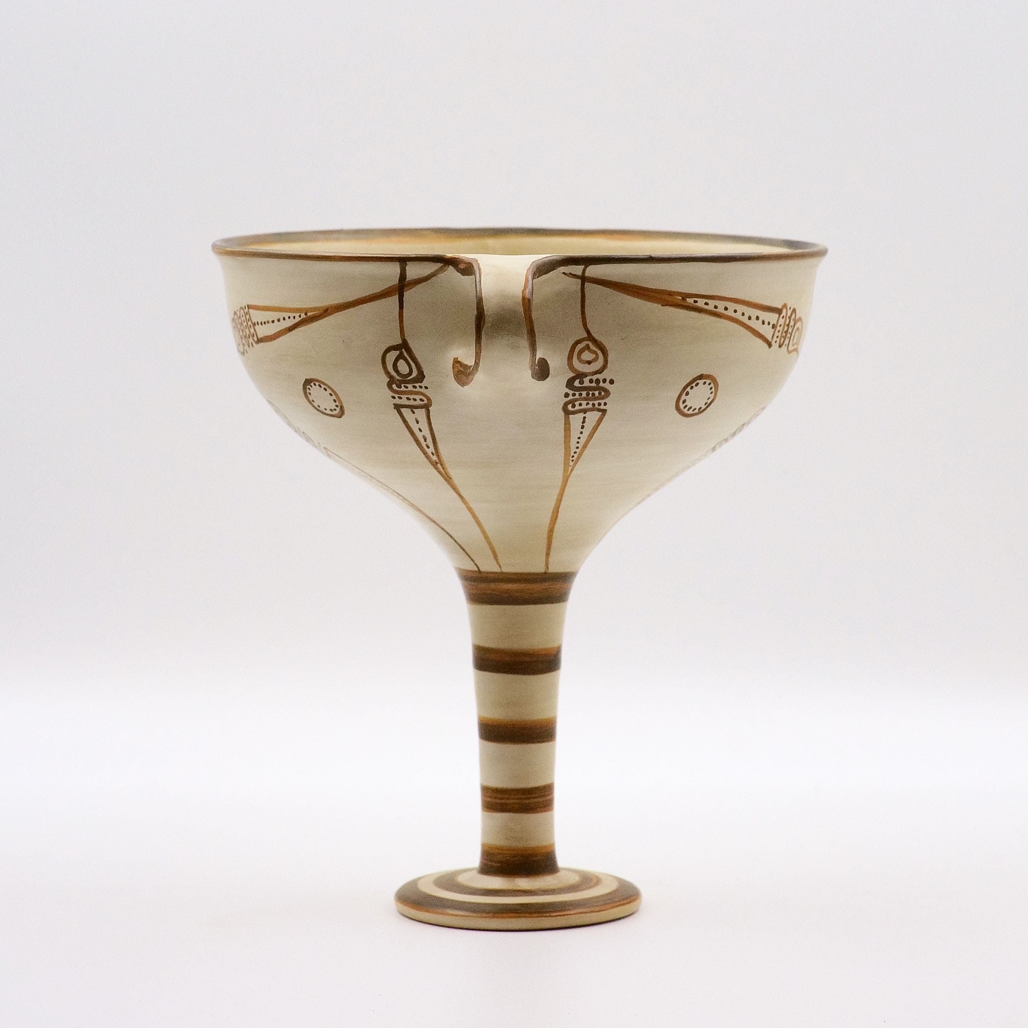 Mycenaean murex Kylix