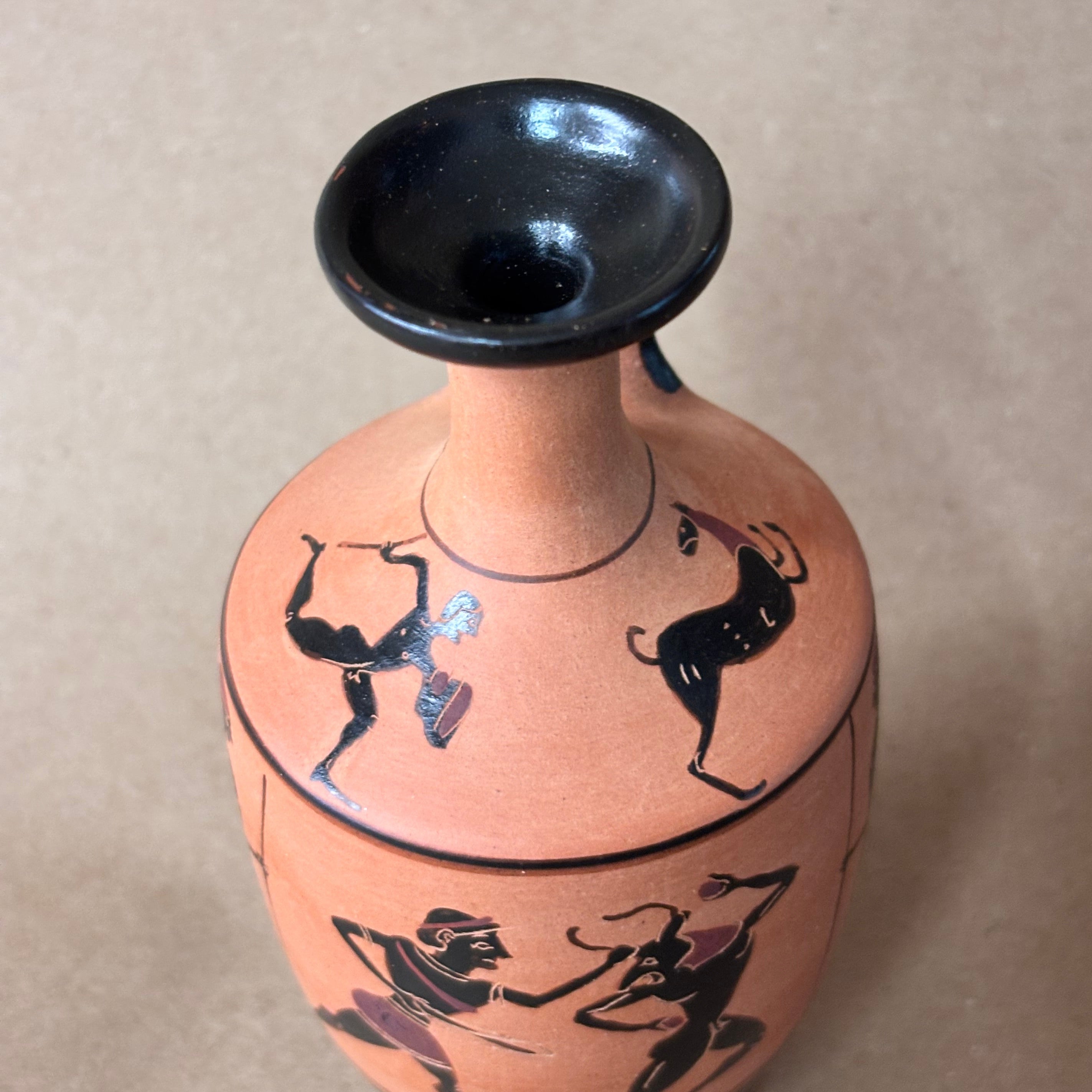 BF Small Lekythos - Theseus and the Minotaur