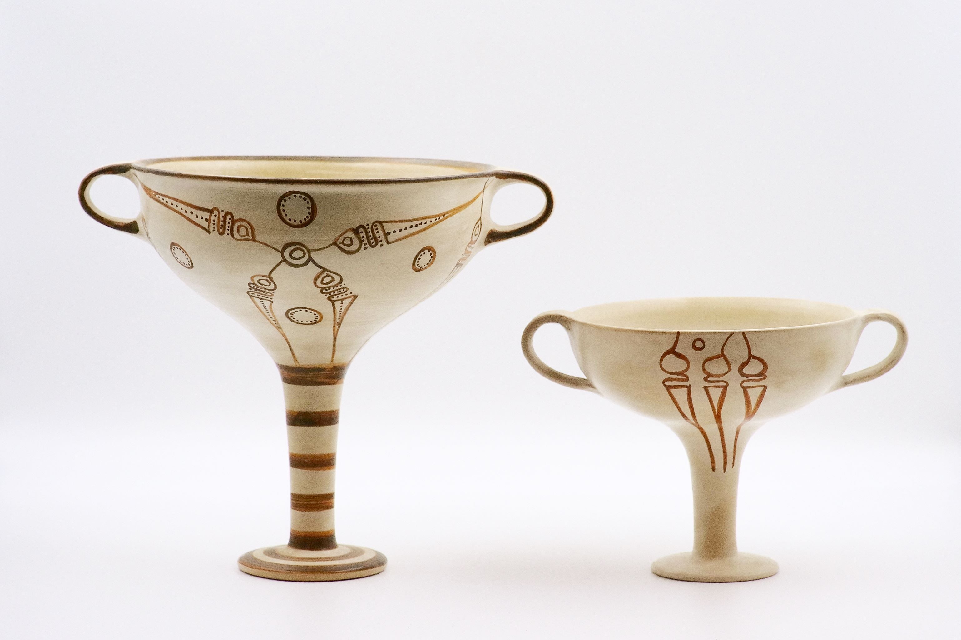 Mycenaean murex Kylix