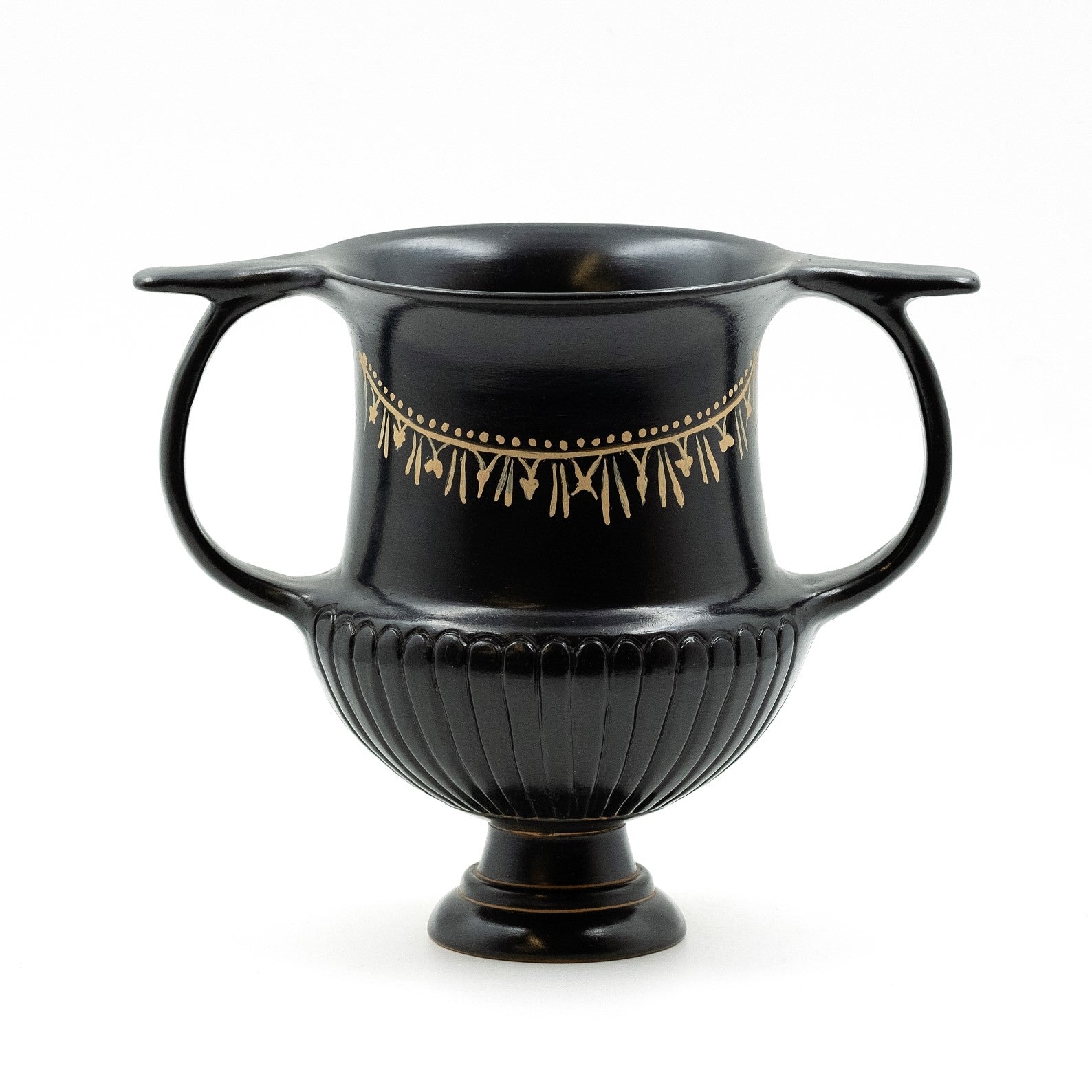 BG Hellenistic kantharos ribbed AA