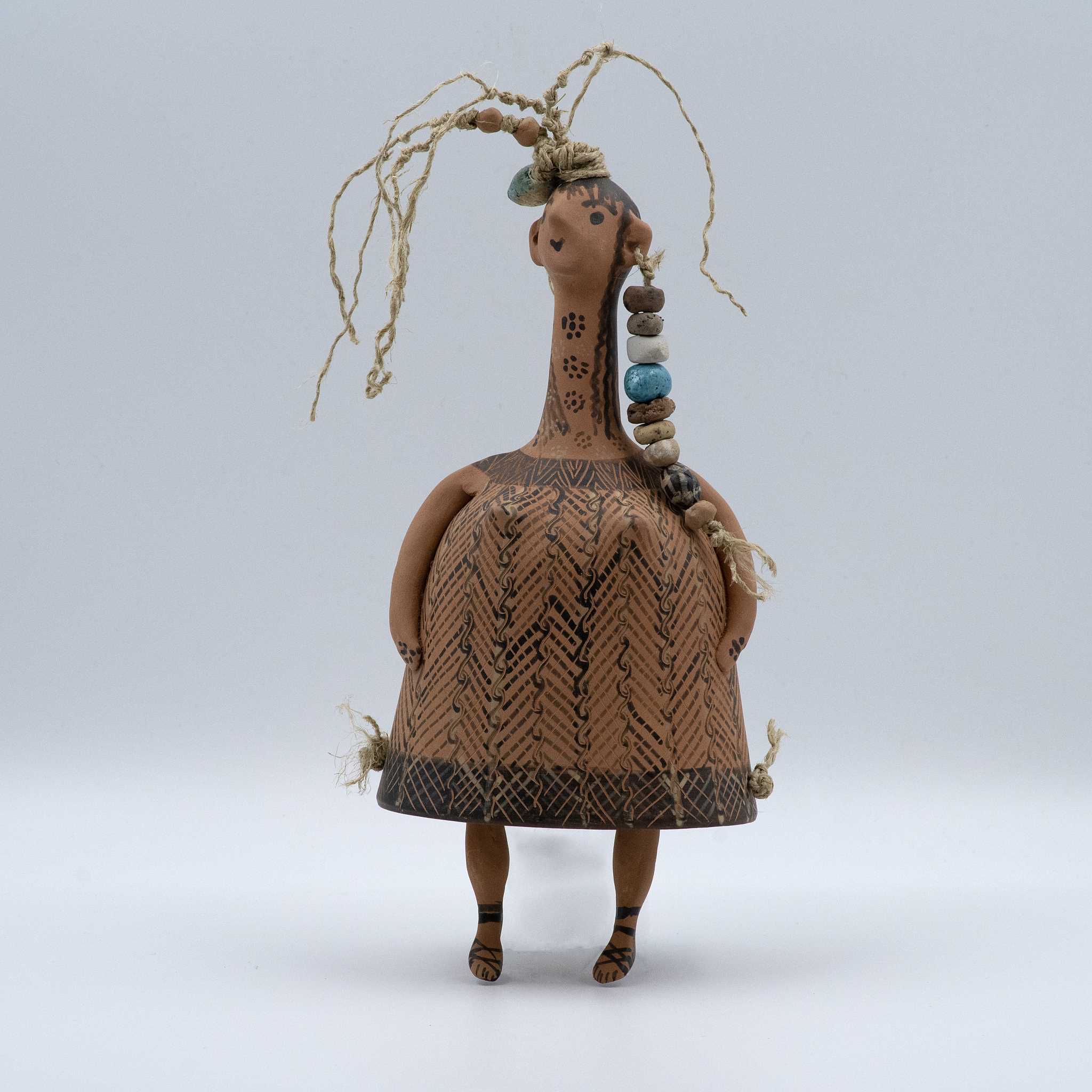 Thetis bell-shaped plangona doll