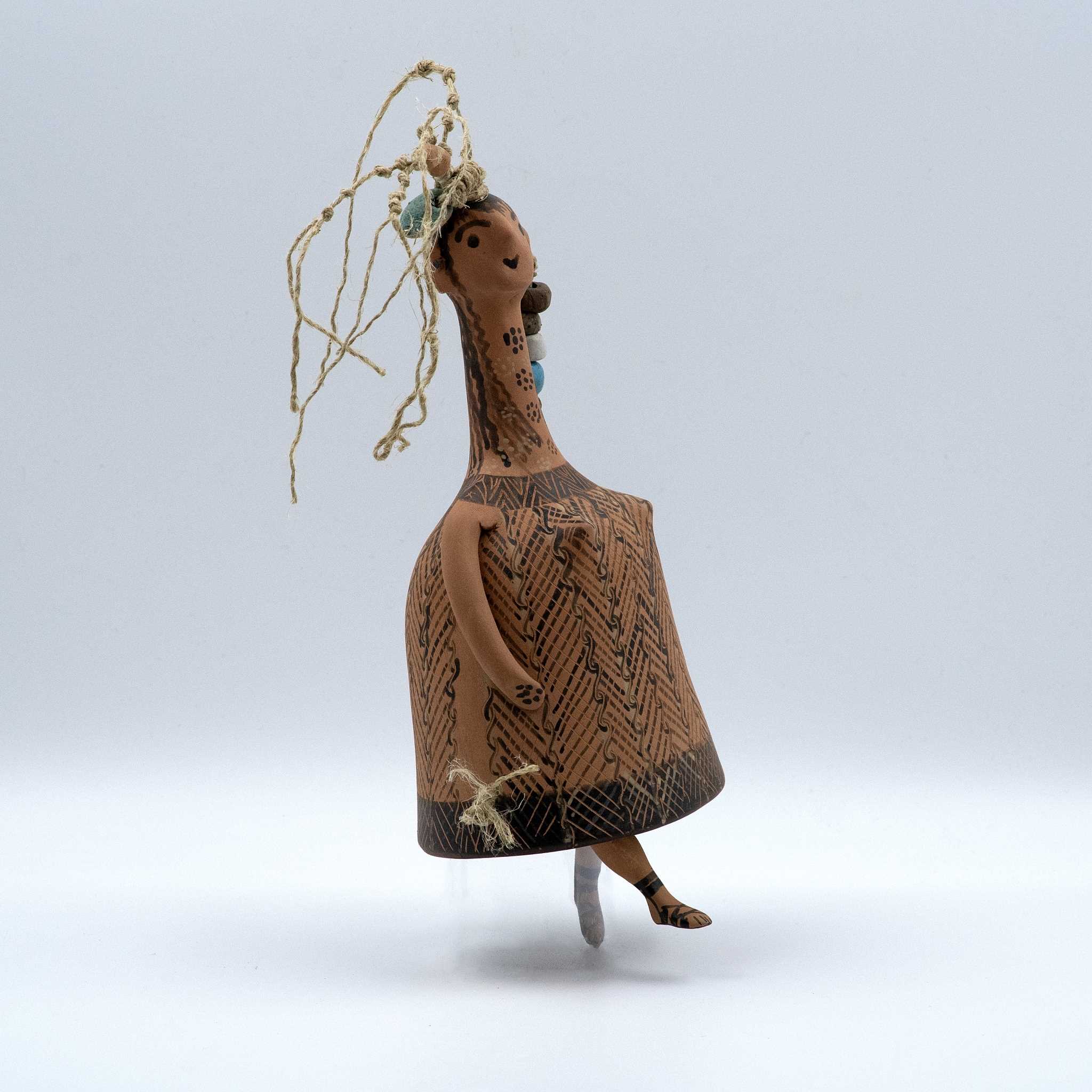 Thetis bell-shaped plangona doll