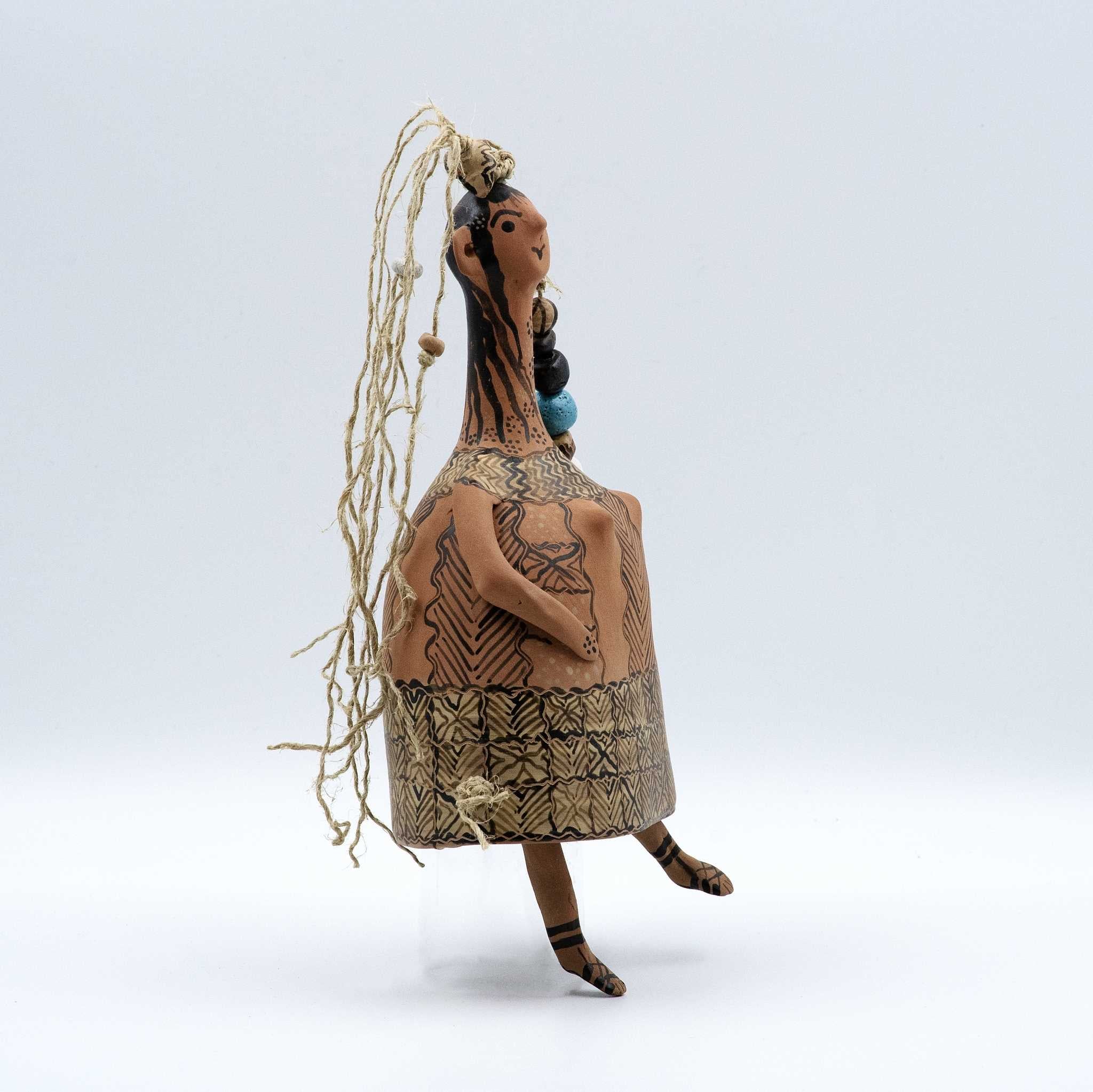 Thetis bell-shaped plangona doll