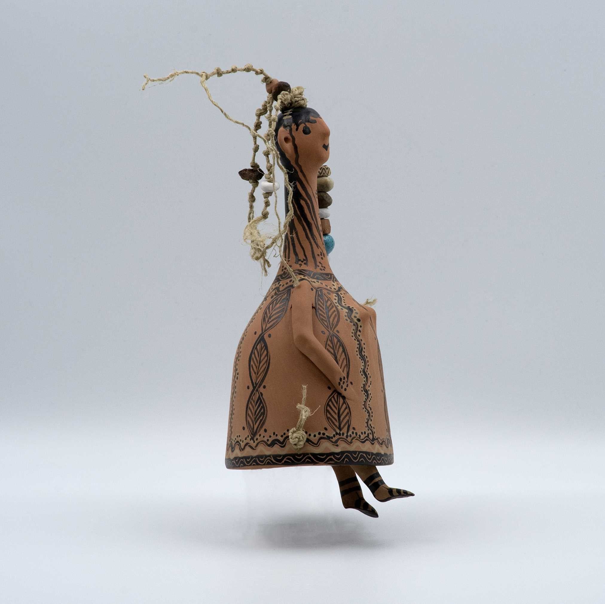 Thetis bell-shaped plangona doll
