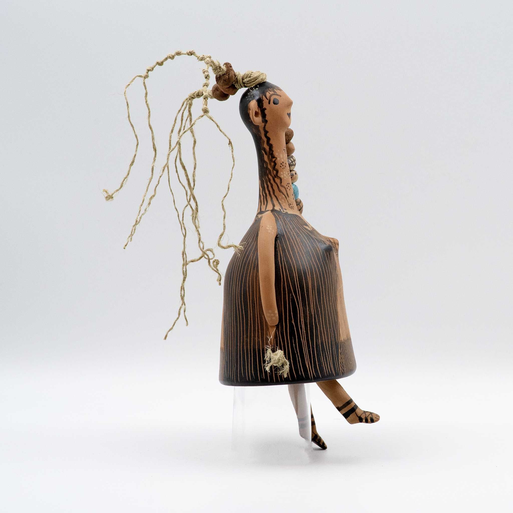 Thetis bell-shaped plangona doll
