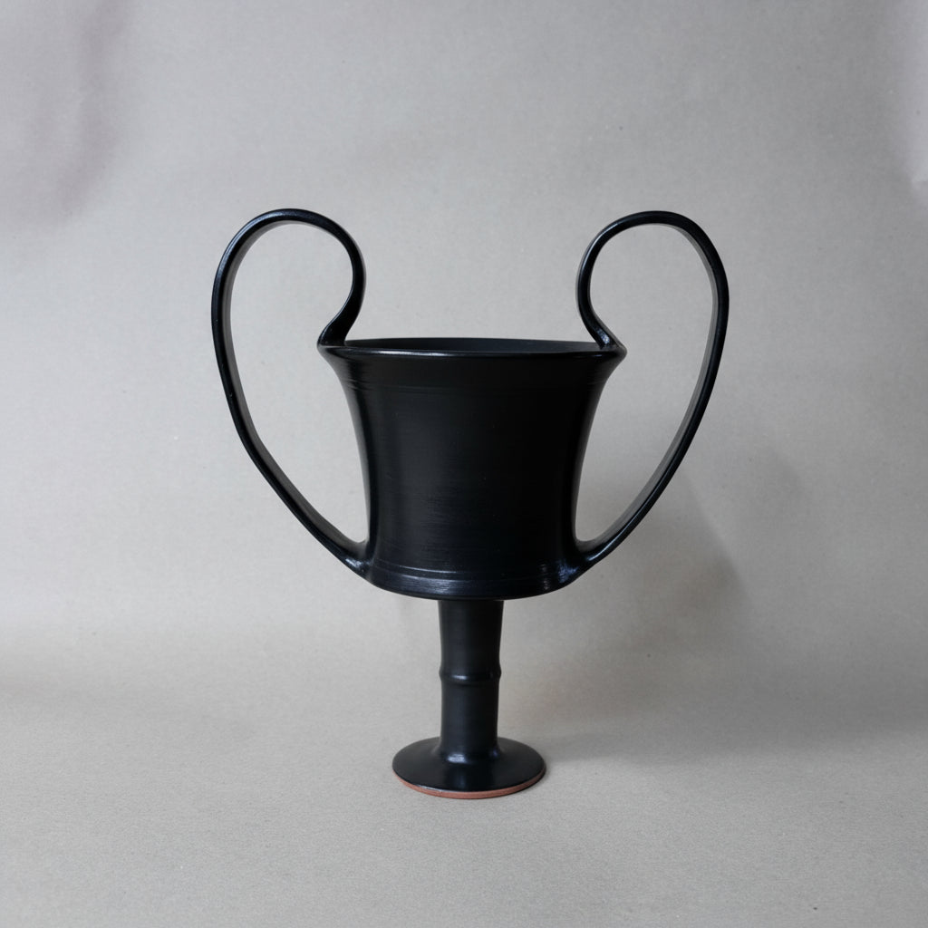 BG Boeotian stemmed kantharos