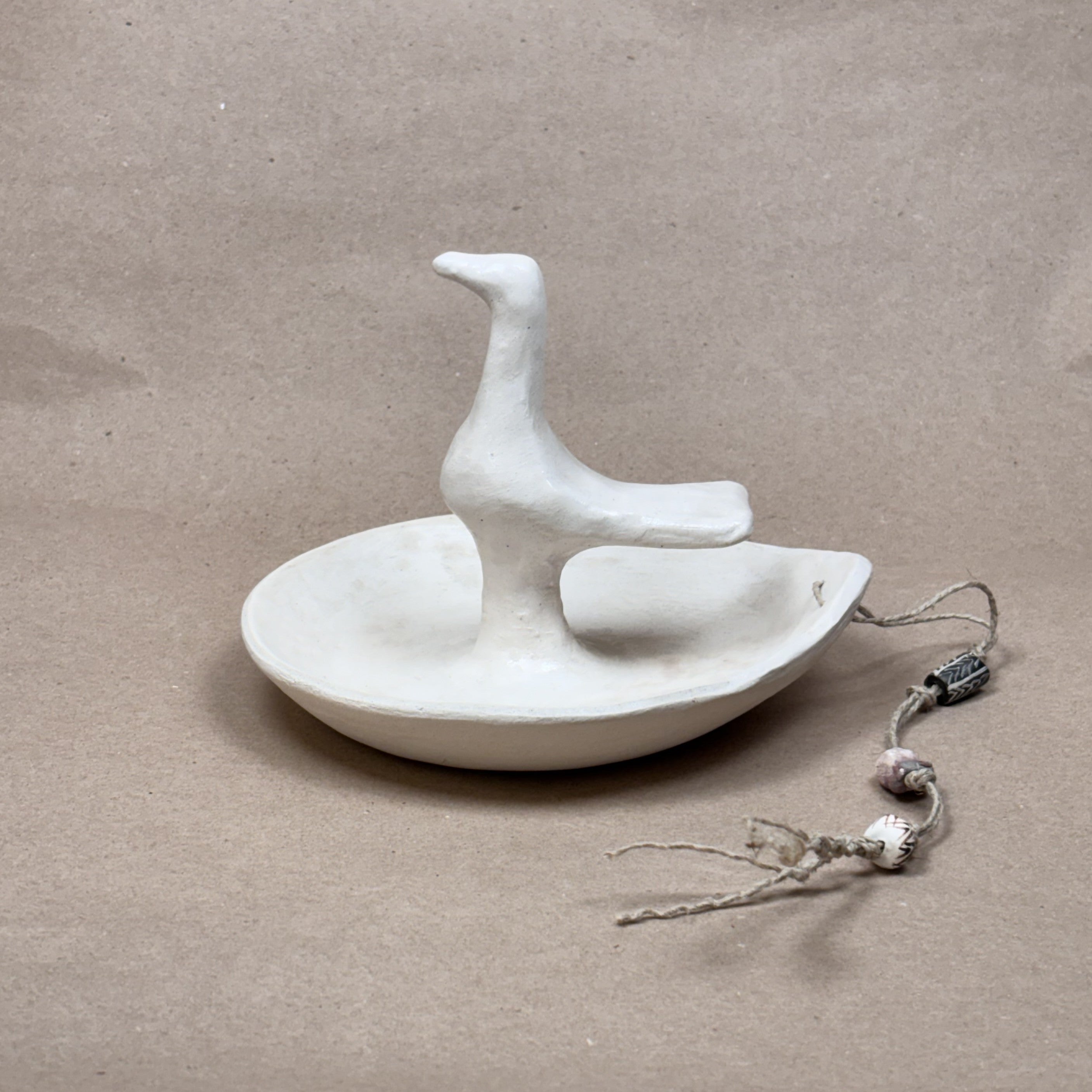 THETIS White Bird Plate