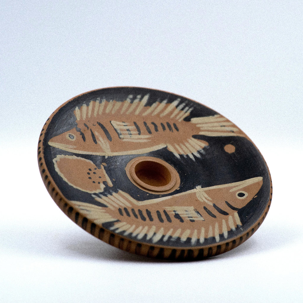 Red figure footed fish plate wish fish ans scallop