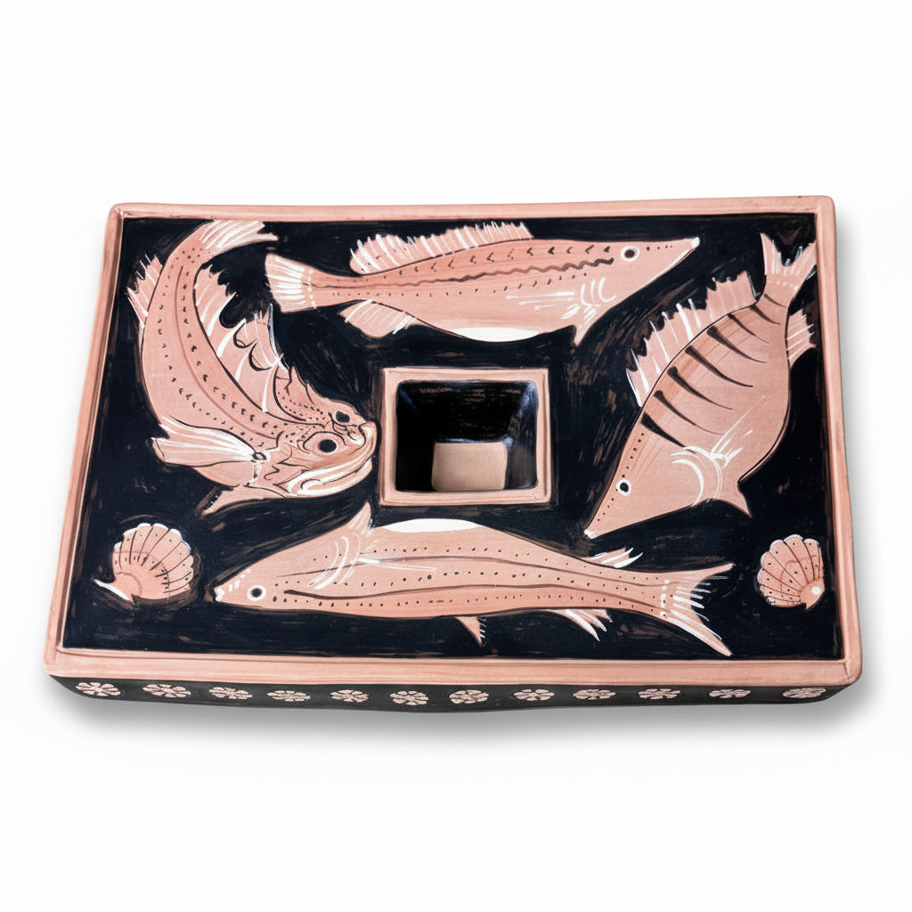 Hand painted plate with fish motifs, rectangular, rare shape 