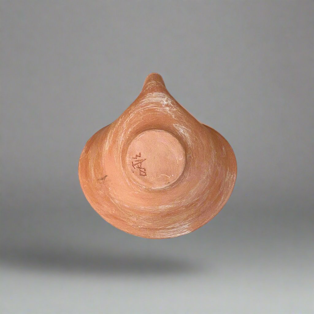 Hand folded Oil-lamp from the Eastern Mediterranean