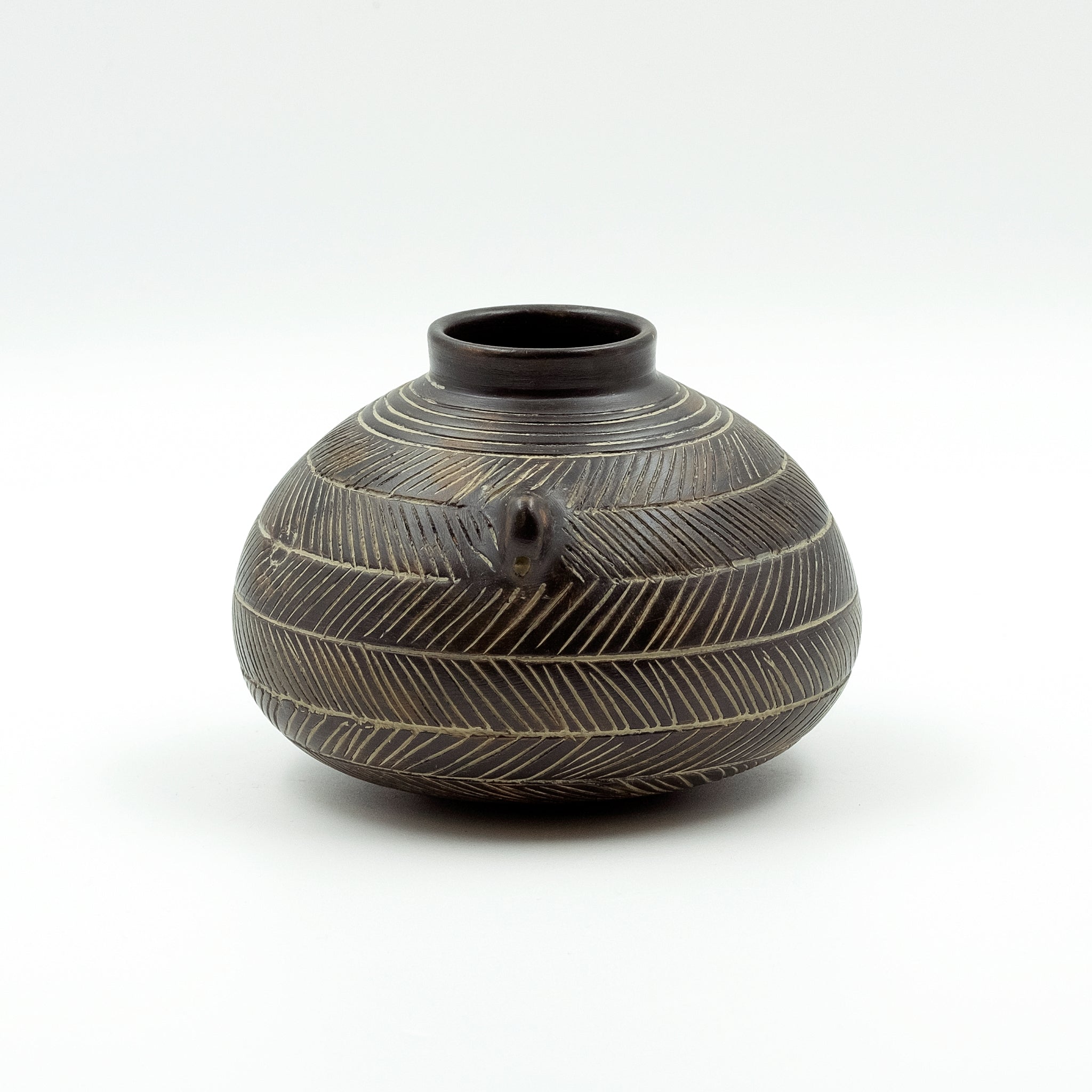 Thera Black incised Pyxis "kandila'