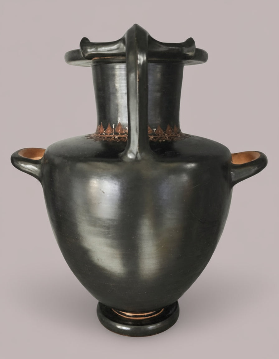 BG Archaic Hydria with ivy decoration