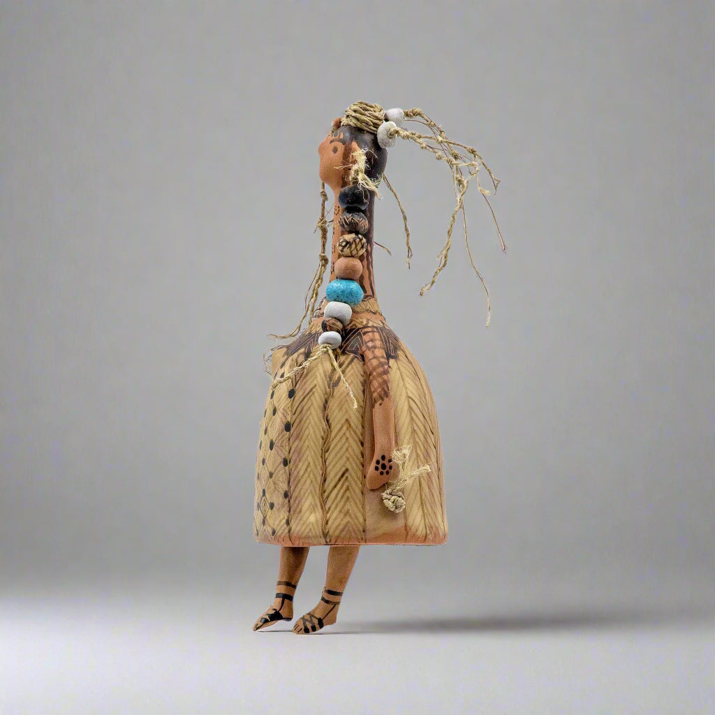 Thetis bell-shaped plangona doll
